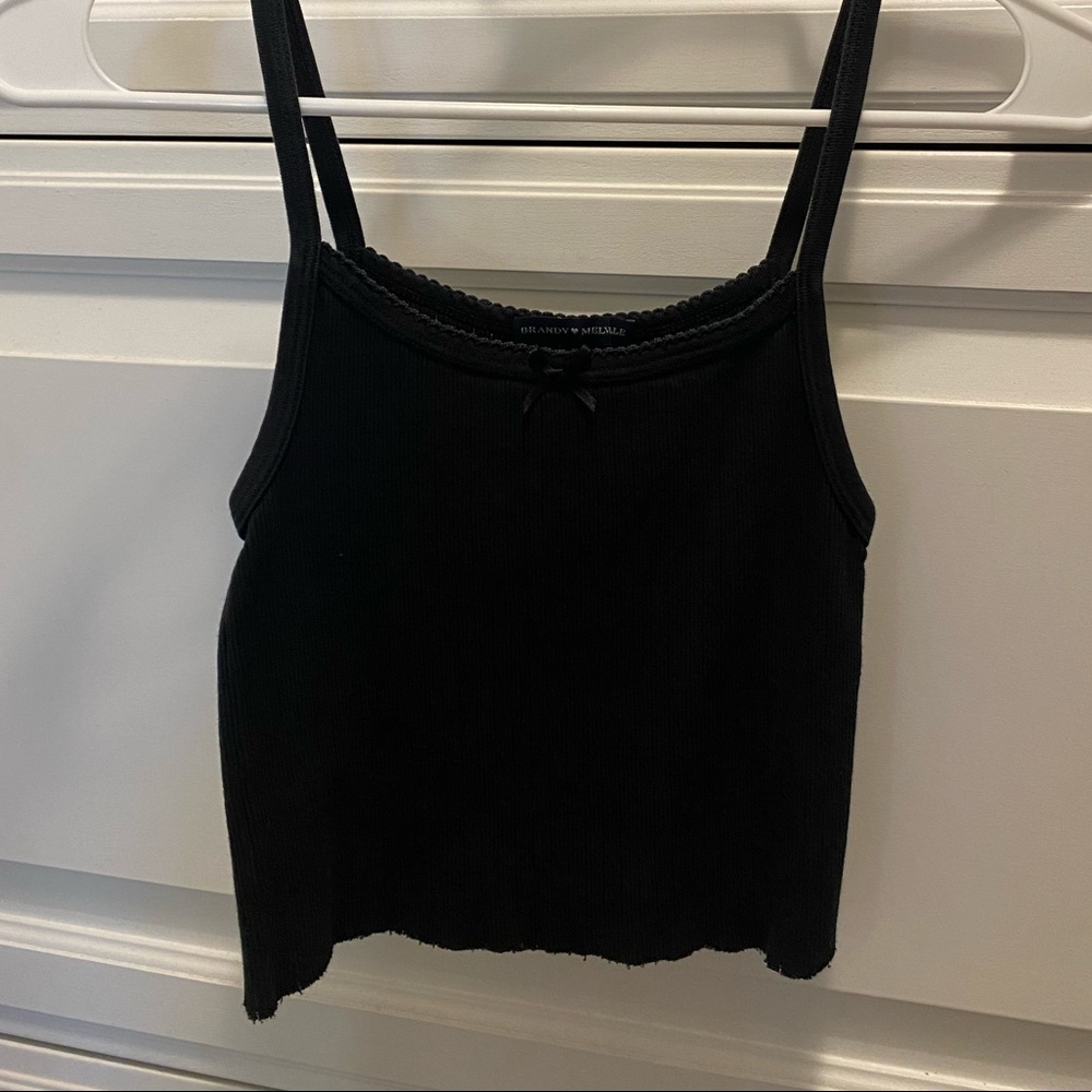 PLAIN BLACK BRANDY MELVILLE TANK WITH BOW